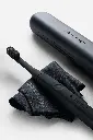 Pomadent_Pomabrush_Cloth_With Carbon Brush_01.webp